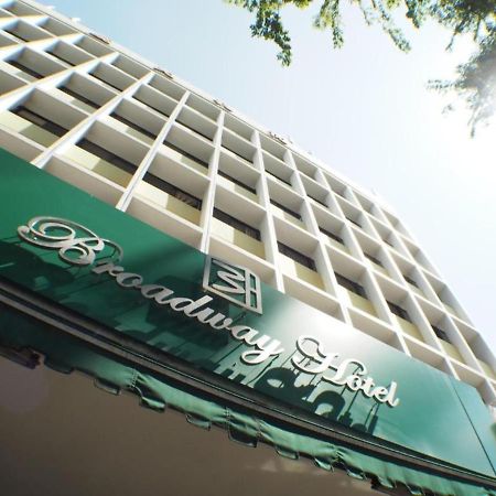 L Hotel At Broadway Singapore Exterior photo
