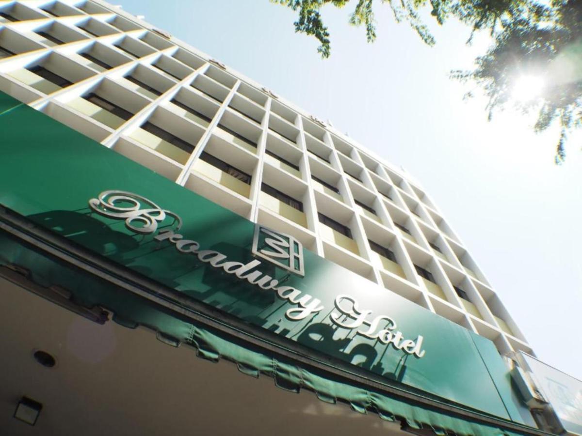 L Hotel At Broadway Singapore Exterior photo