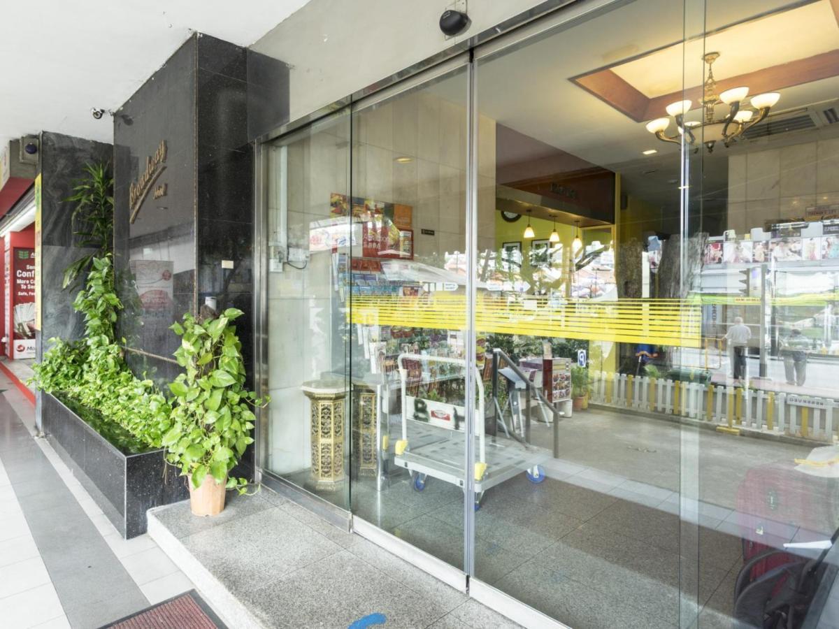 L Hotel At Broadway Singapore Exterior photo